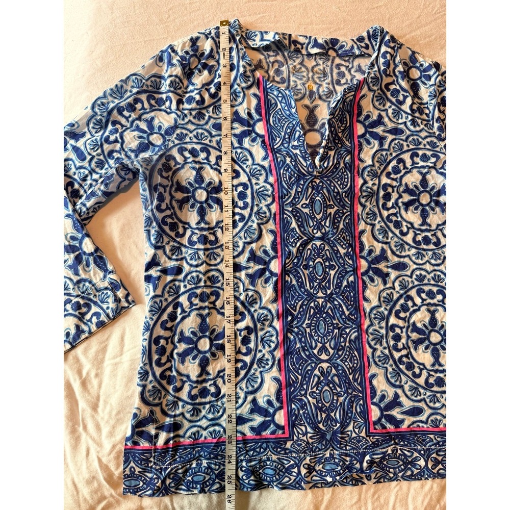 Lilly Pulitzer Amelia island tunic top blouse resort white pooling around med